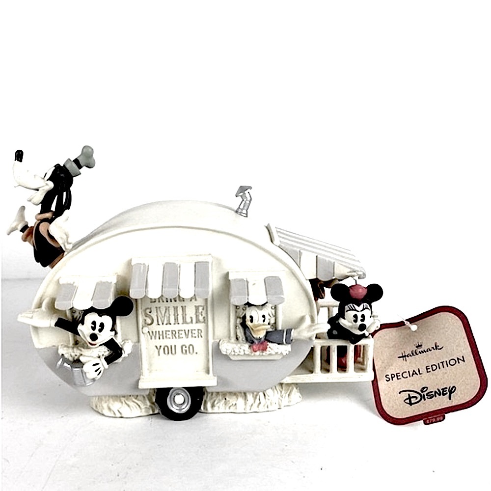 NEW HALLMARK Disney Friends Camper “Bring A Smile Wherever You Go”